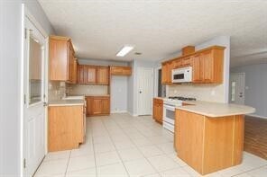 Building Photo - 214 Kimswick Ct
