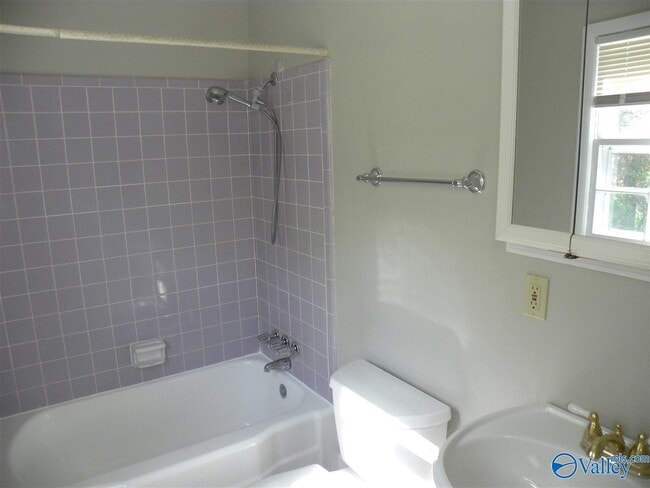 Building Photo - 1308 Nolan Ct