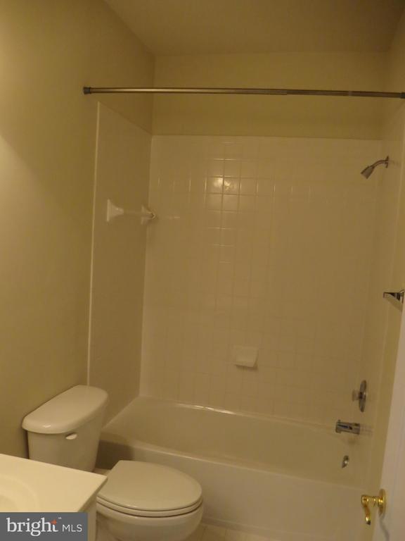 Building Photo - 7017 Little Thames Drive