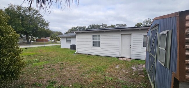 Building Photo - 3 BED / 2 BATH / 1 CAR GARAGE HOUSE (KISSIMMEE)