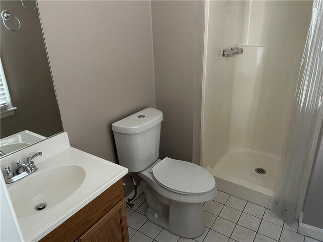 Building Photo - 241 High Creek Dr