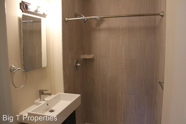 Building Photo - 3 br, 2.5 bath House - 8307 Irongate Way