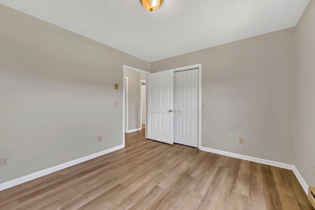 Building Photo - 7863 NC-163