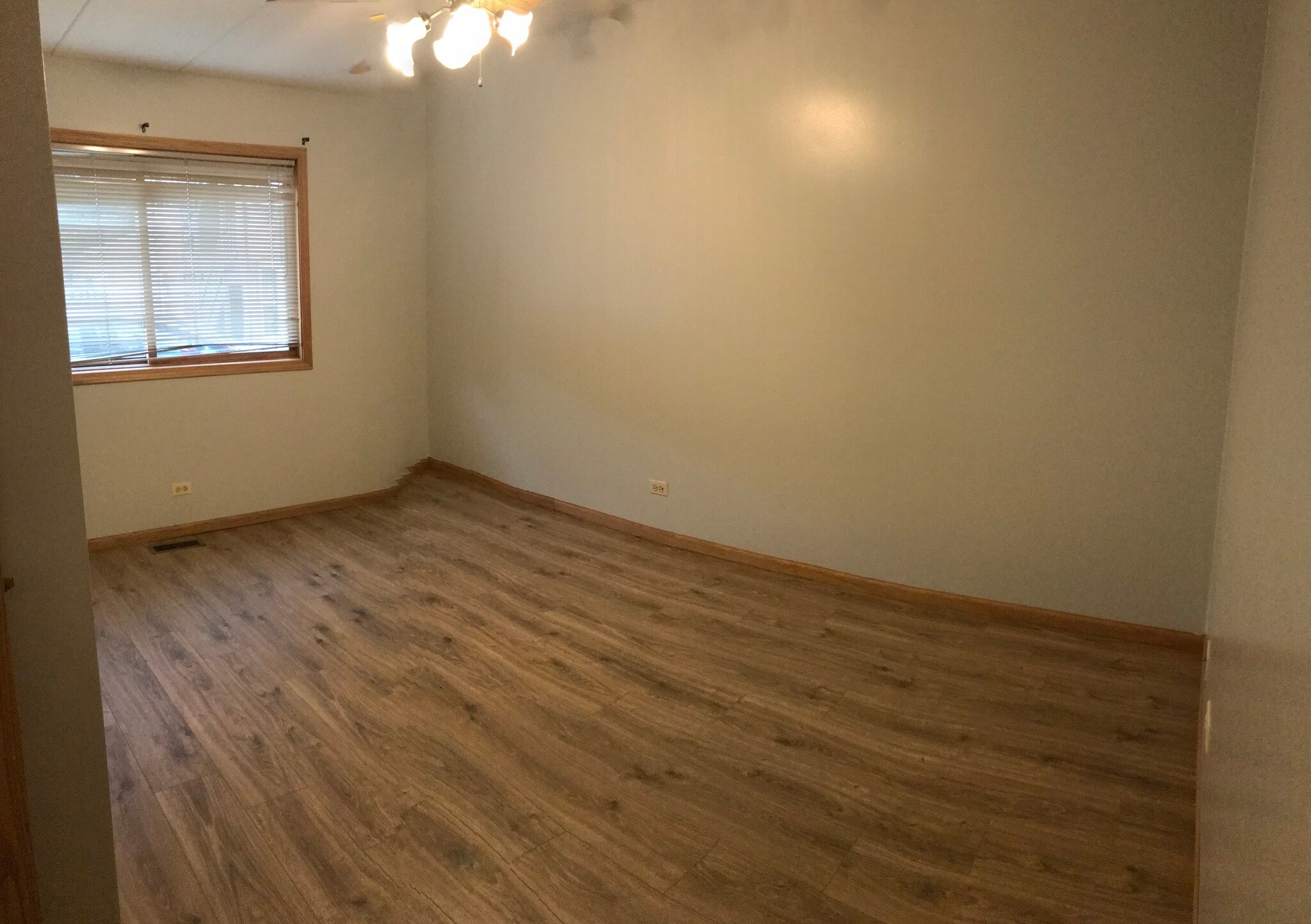 Bedroom 2 - 3121 S Harlem Ave