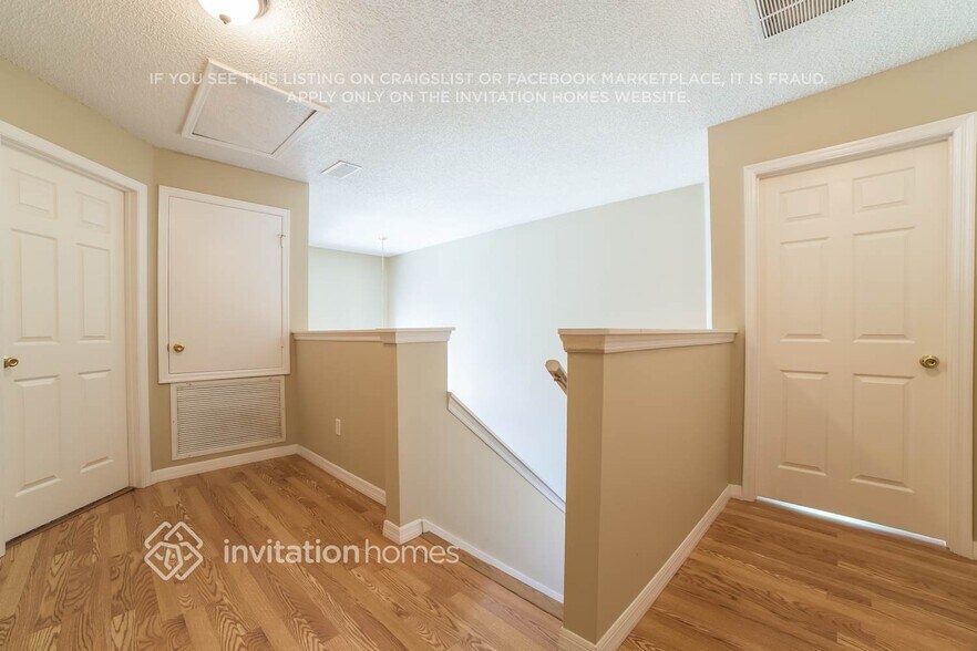 Building Photo - 2103 Hammock Moss Dr