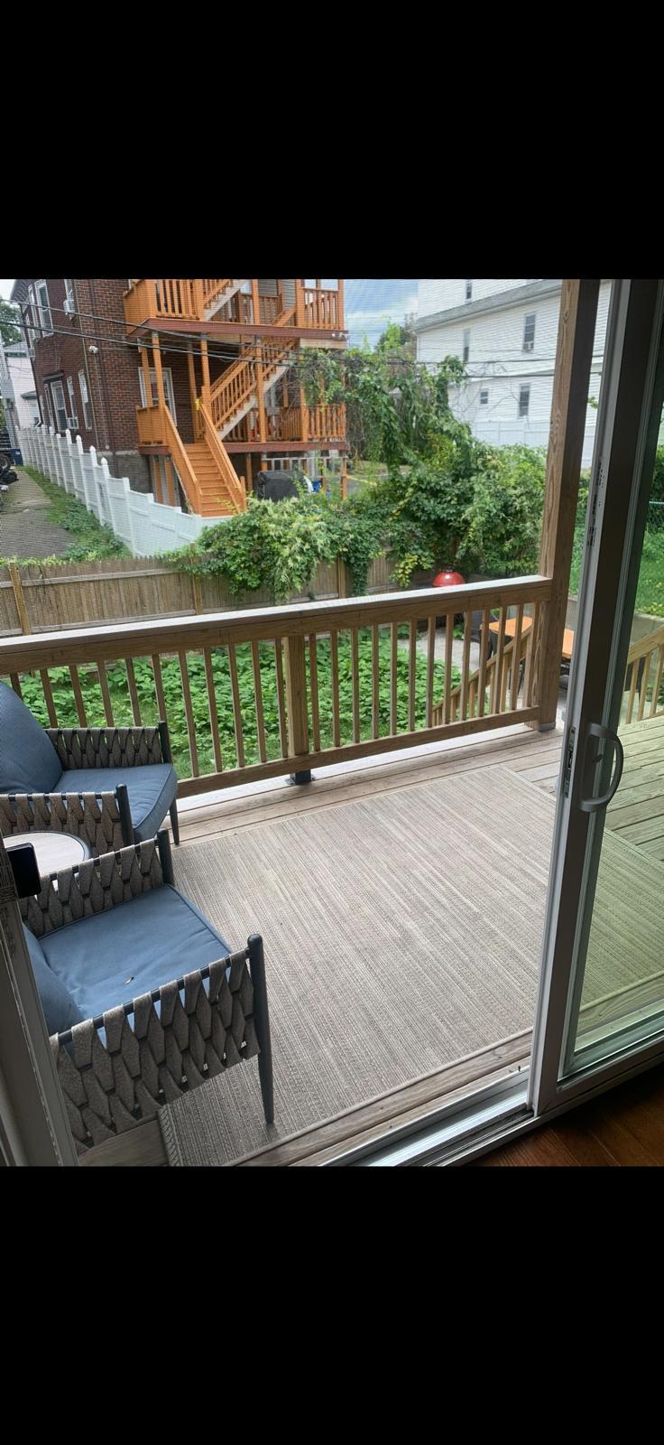 Building Photo - 71 Savin St