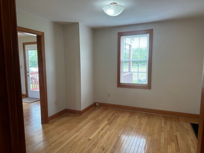 Building Photo - Davidsonville