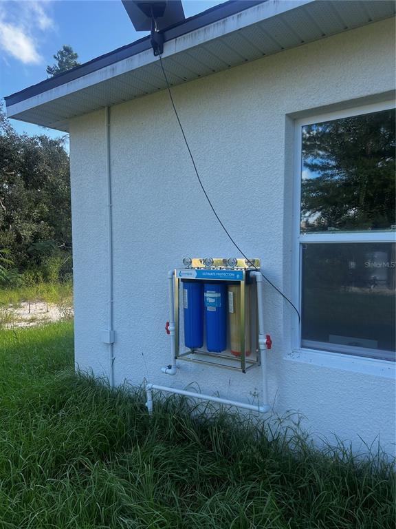 Building Photo - 17000 SW 41st Ct