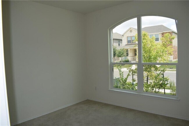 Building Photo - 1425 Berlin Ln