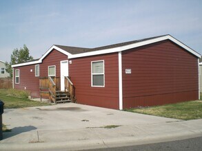 Building Photo - 119 Silver Maple Dr
