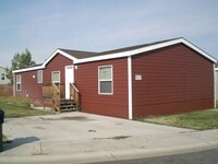 Building Photo - 119 Silver Maple Dr