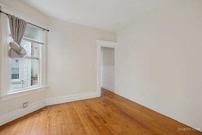 Building Photo - 3945 18th St