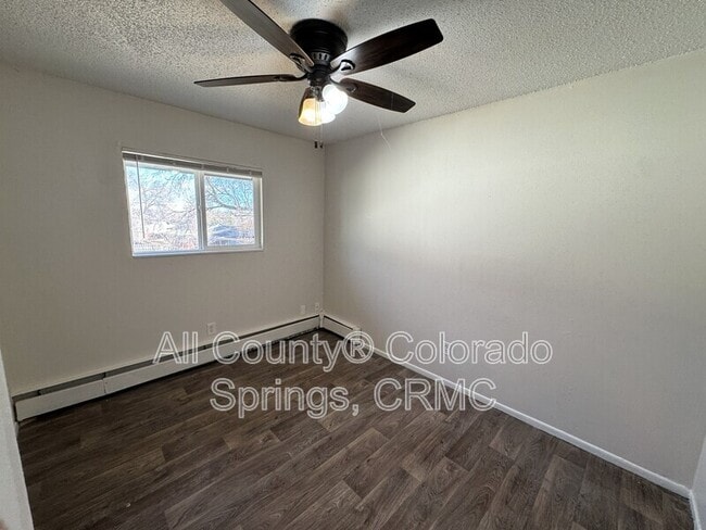 Building Photo - 2119 Preuss Rd