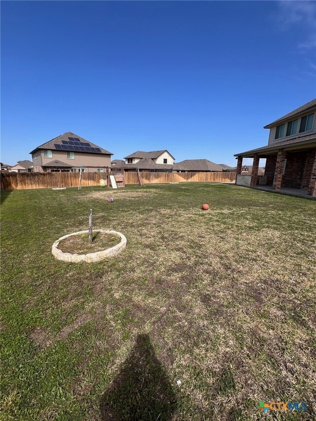 Building Photo - 2520 Dante Ct