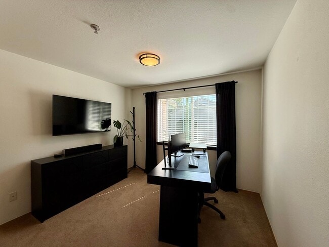Building Photo - Burien Condo
