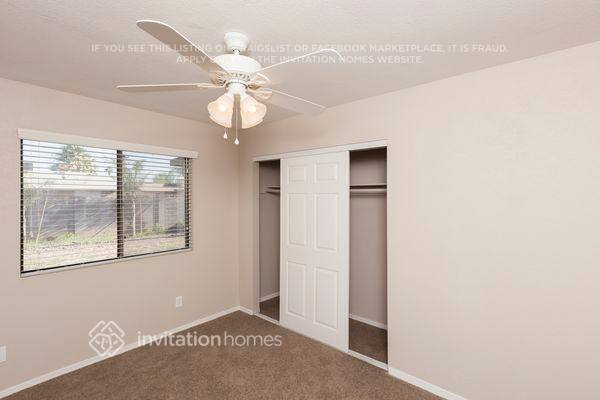 Building Photo - 1943 W Devonshire St