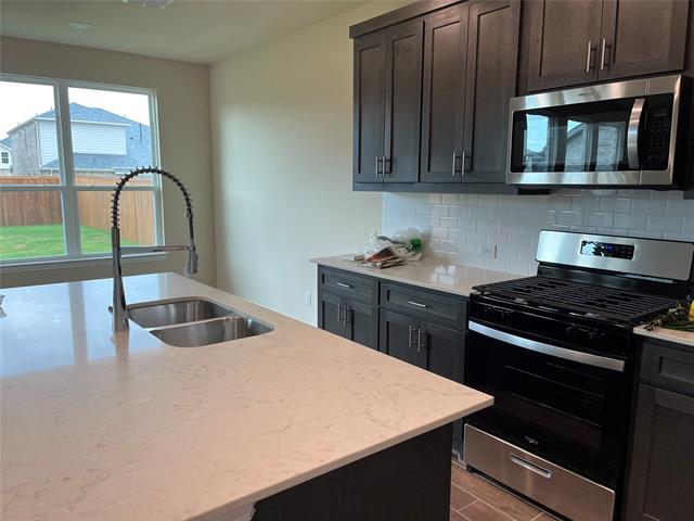 Building Photo - 1013 AMENDUN Ln