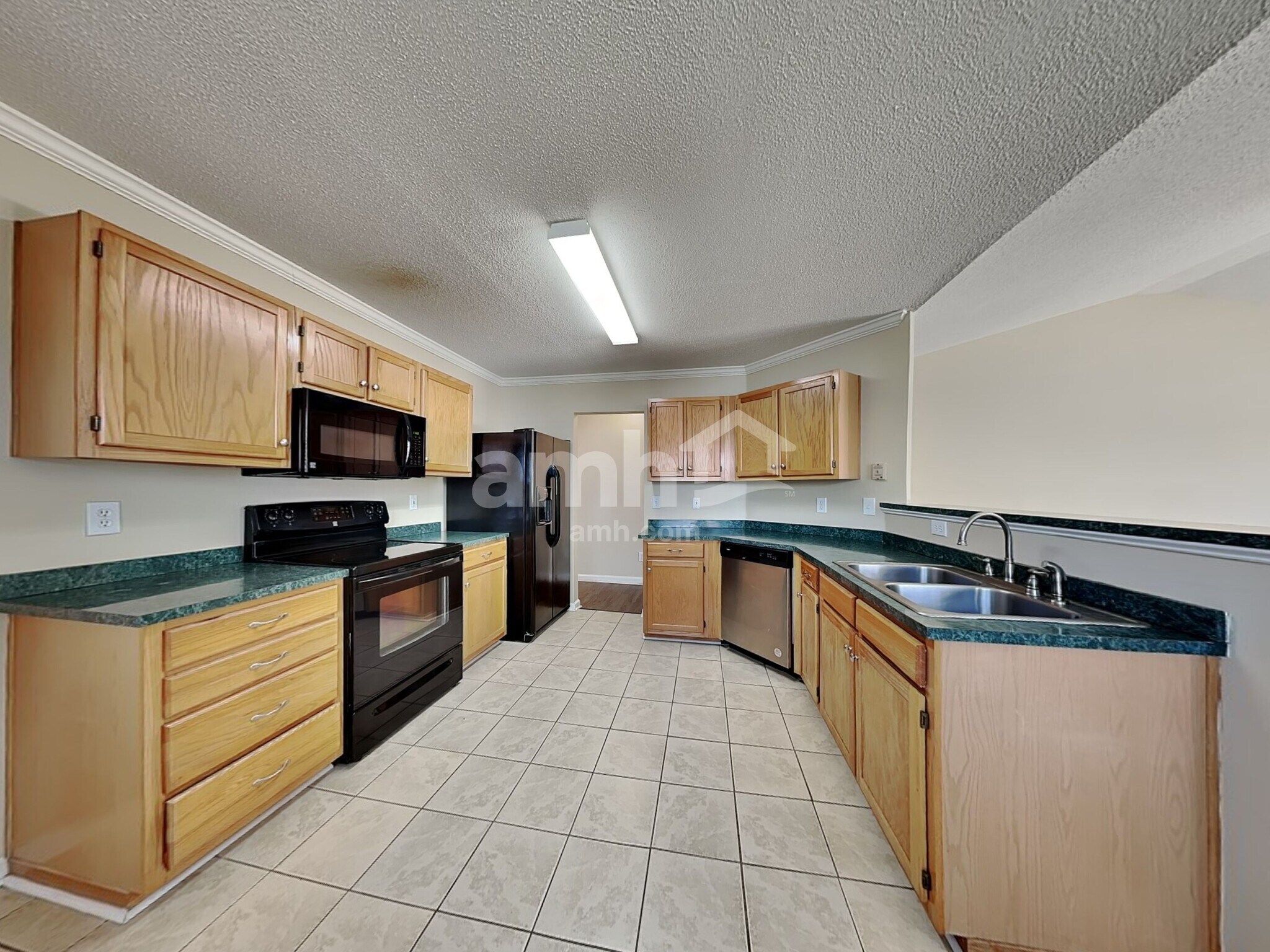 Building Photo - 101 Cobb Hall Ct