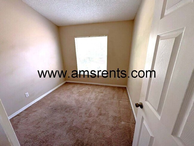 Building Photo - 2404 Condado Ct