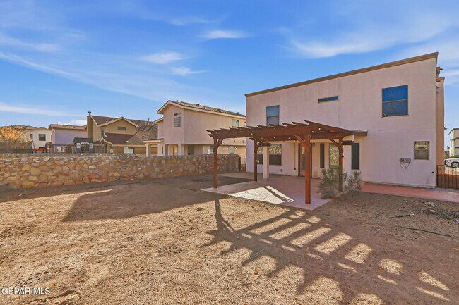 Building Photo - 6524 Latimer Place