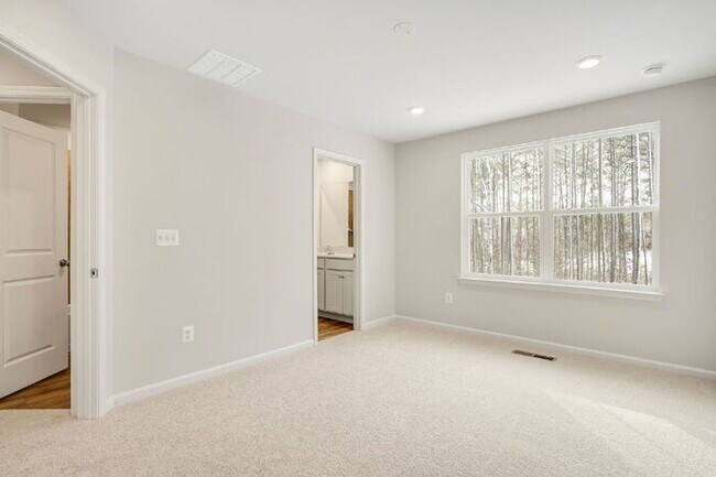 Building Photo - For Rent – Brand-New 3-Story Townhome in Harpers Mill