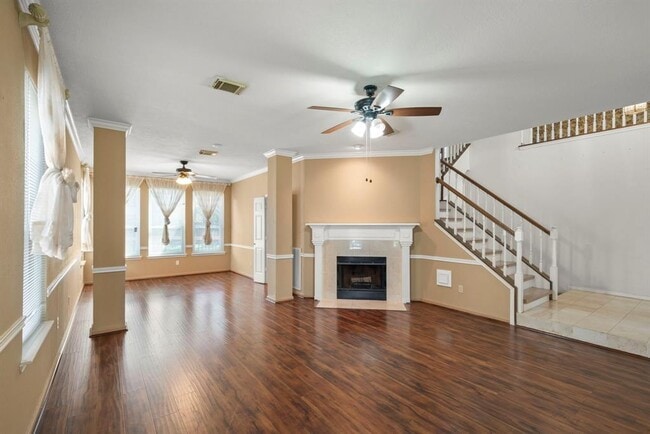 Building Photo - 12819 Orchard Hollow Way