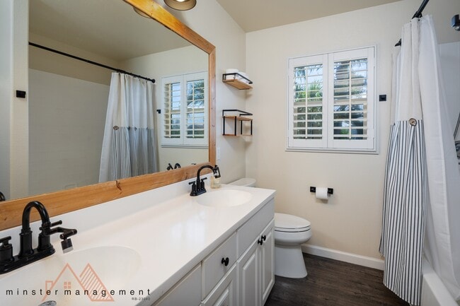 Building Photo - 91-1042-1042 Kaimalie St