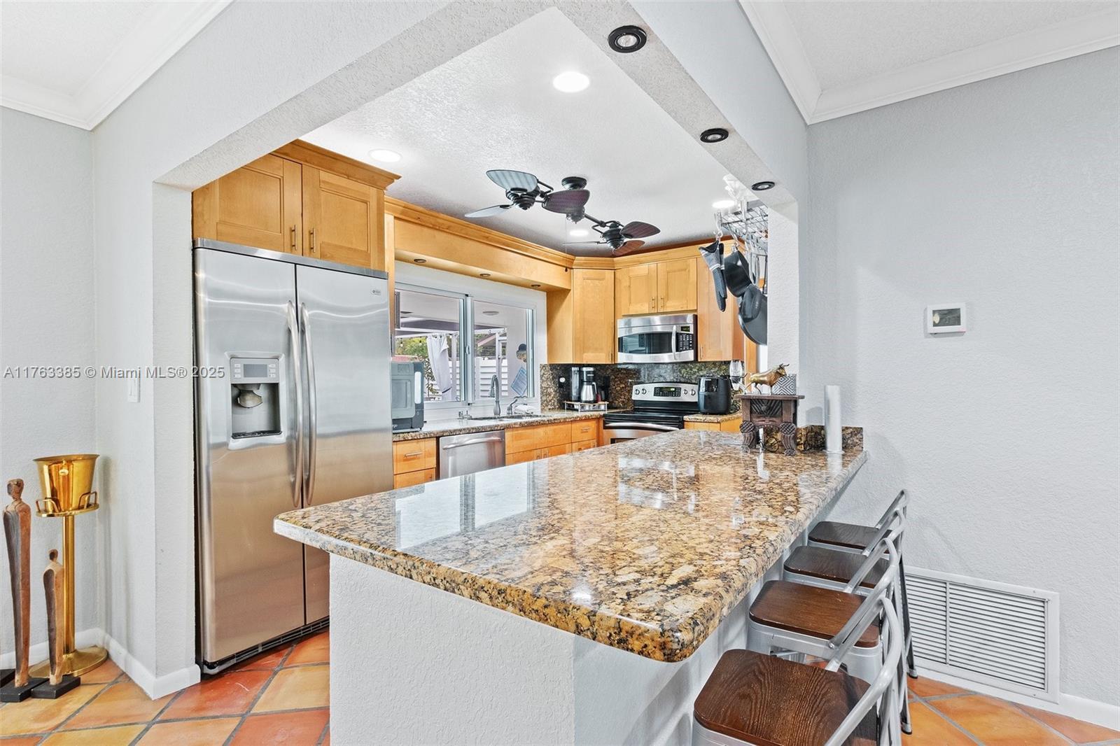 Building Photo - 1424 Nautilus Is
