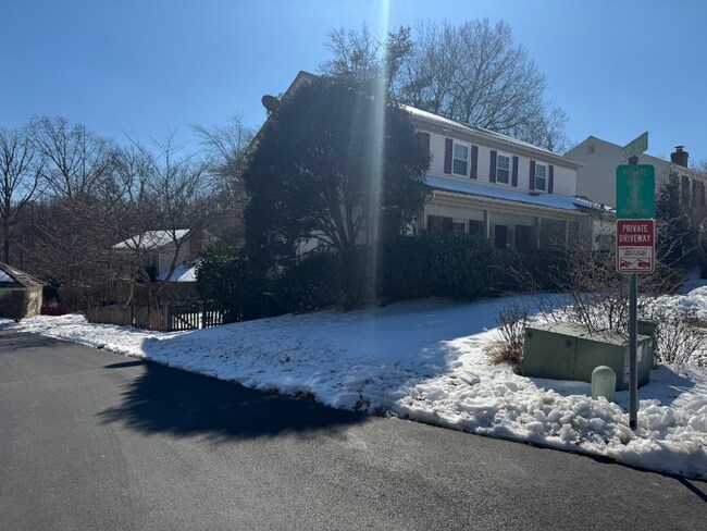 Building Photo - 4269 Berwick Pl