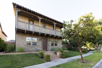 Building Photo - 16633 Sonora St