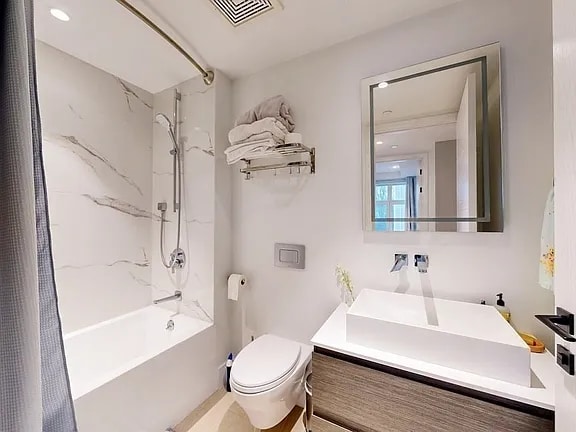 Building Photo - lnblok