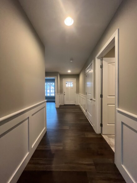 Building Photo - 3626 Meredith Lynn Wy