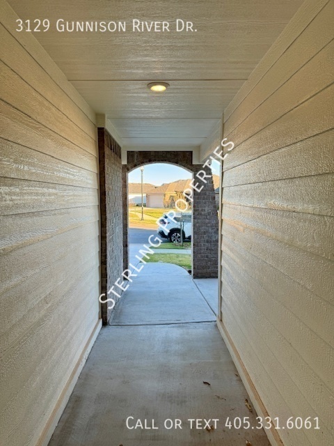 Building Photo - 3129 Gunnison River Dr