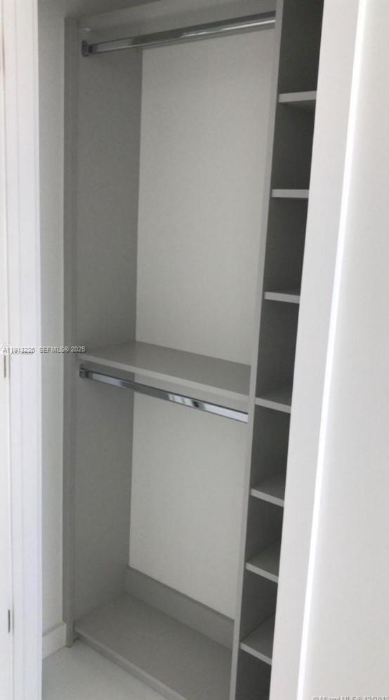 Building Photo - 851 NE 1st Ave