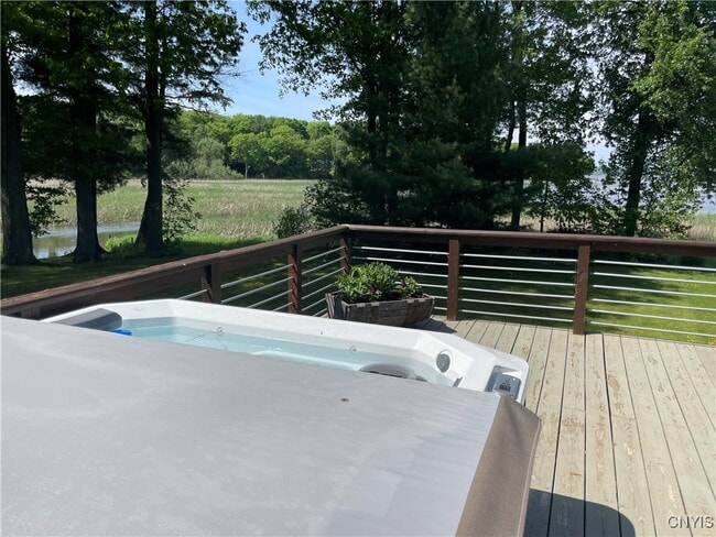 Building Photo - 20734 Muskellunge Bay Ln