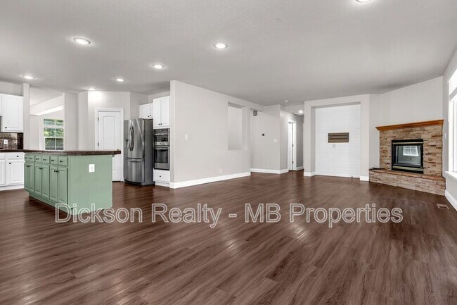 Building Photo - 7117 Heatherwood Dr