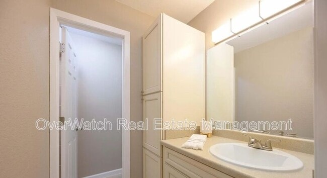 Building Photo - 7900 Kiana Cir