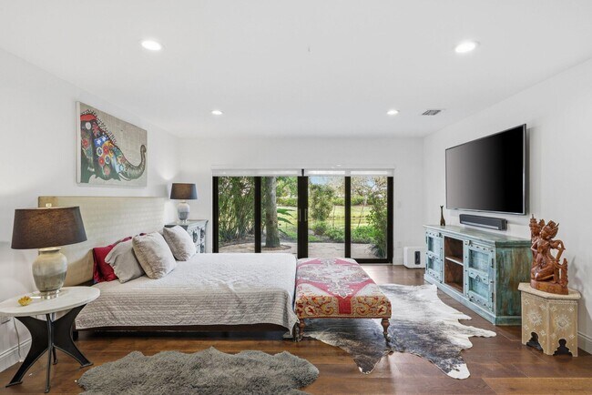 Building Photo - 2835 Polo Island Dr