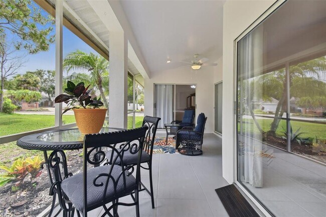 Building Photo - 4327 Murfield Dr E