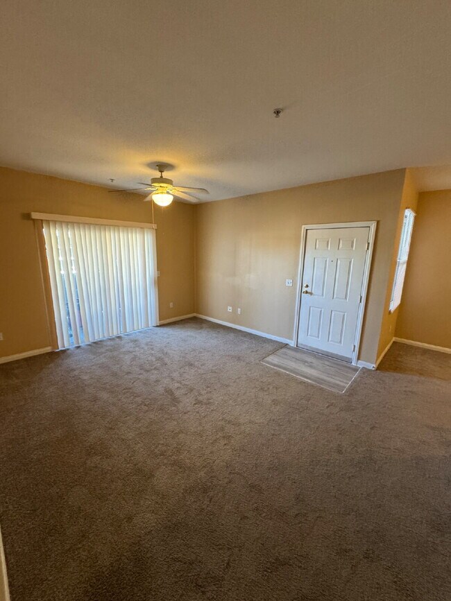 Building Photo - One bedroom, one full bath, FULL sized washer/dryer, with one carport AND a detached garage