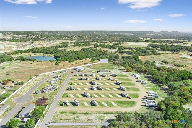 Building Photo - 3034 Barr Ln