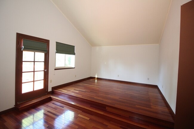 Building Photo - Spacious 4-Bedroom Home with Canyon Views ...