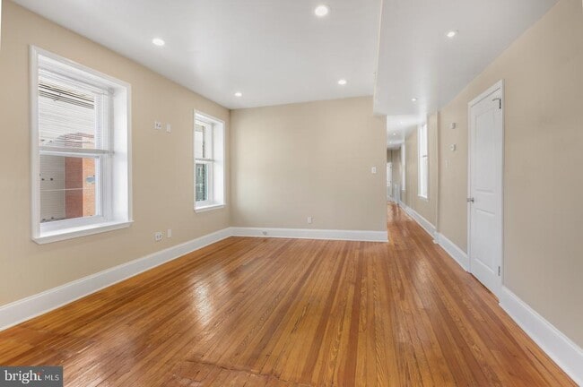 Building Photo - 4623 Sansom St