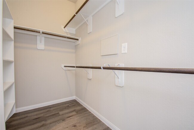 Building Photo - 3620 Cub Dr