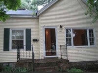 Building Photo - 444 N Broadway