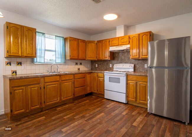 Building Photo - 33 Grant Gill Ln