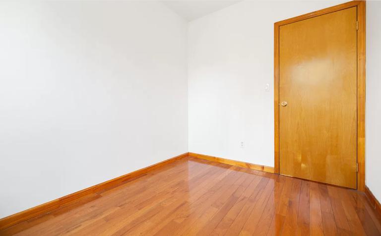 Building Photo - 328 E 14th St