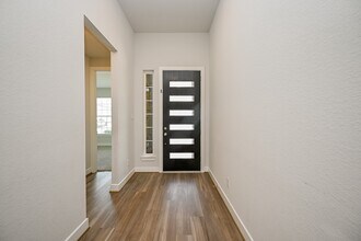 Building Photo - 9222 Dearborn Knoll Dr