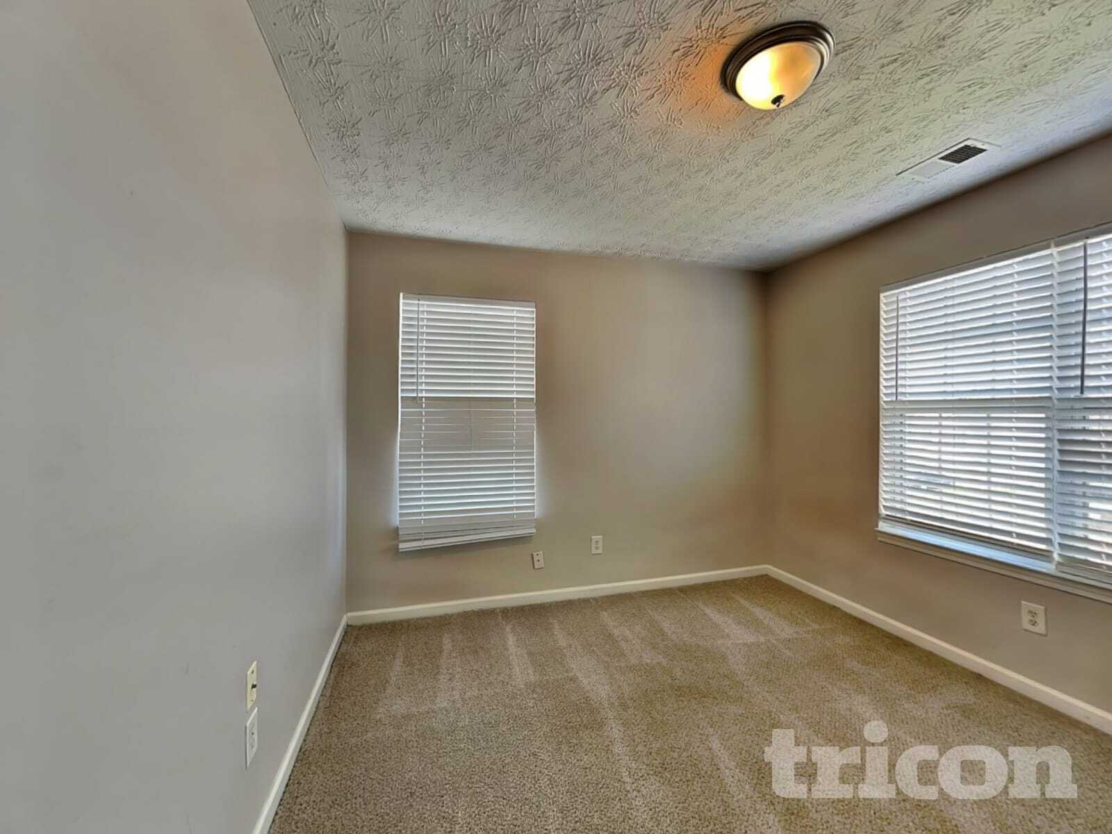 Building Photo - 629 Aspen Brook Dr