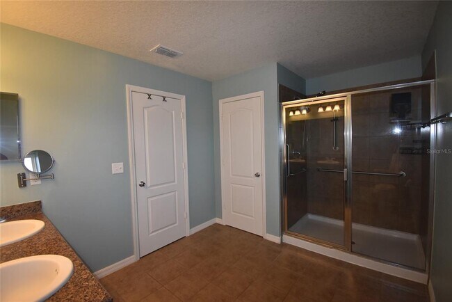 Building Photo - 13008 Sawgrass Pine Cir
